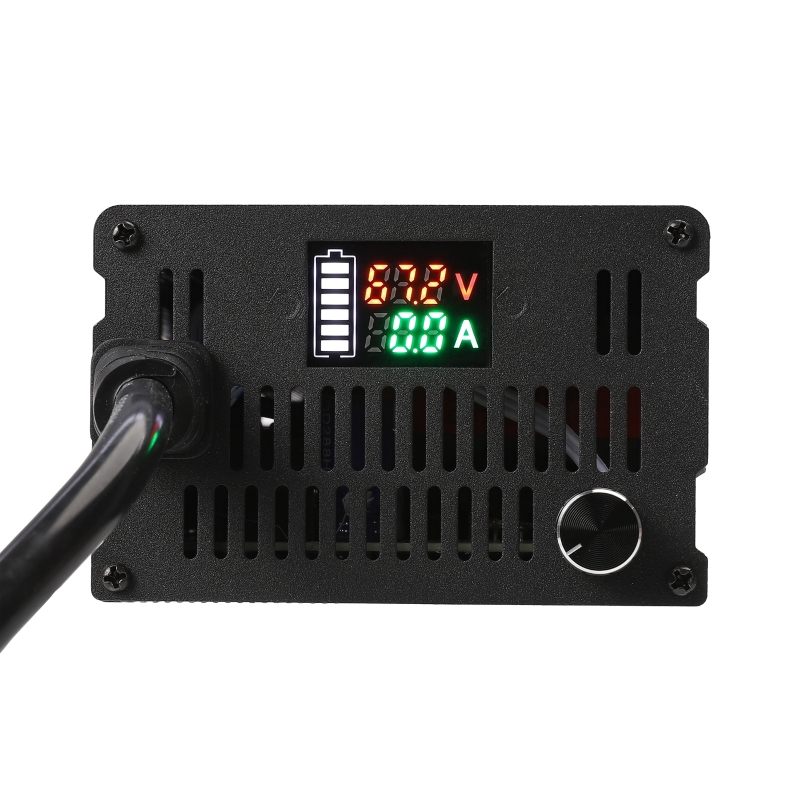 Caricabatterie al litio Corren - 84V 20A Smart Charger recensione e prezzo